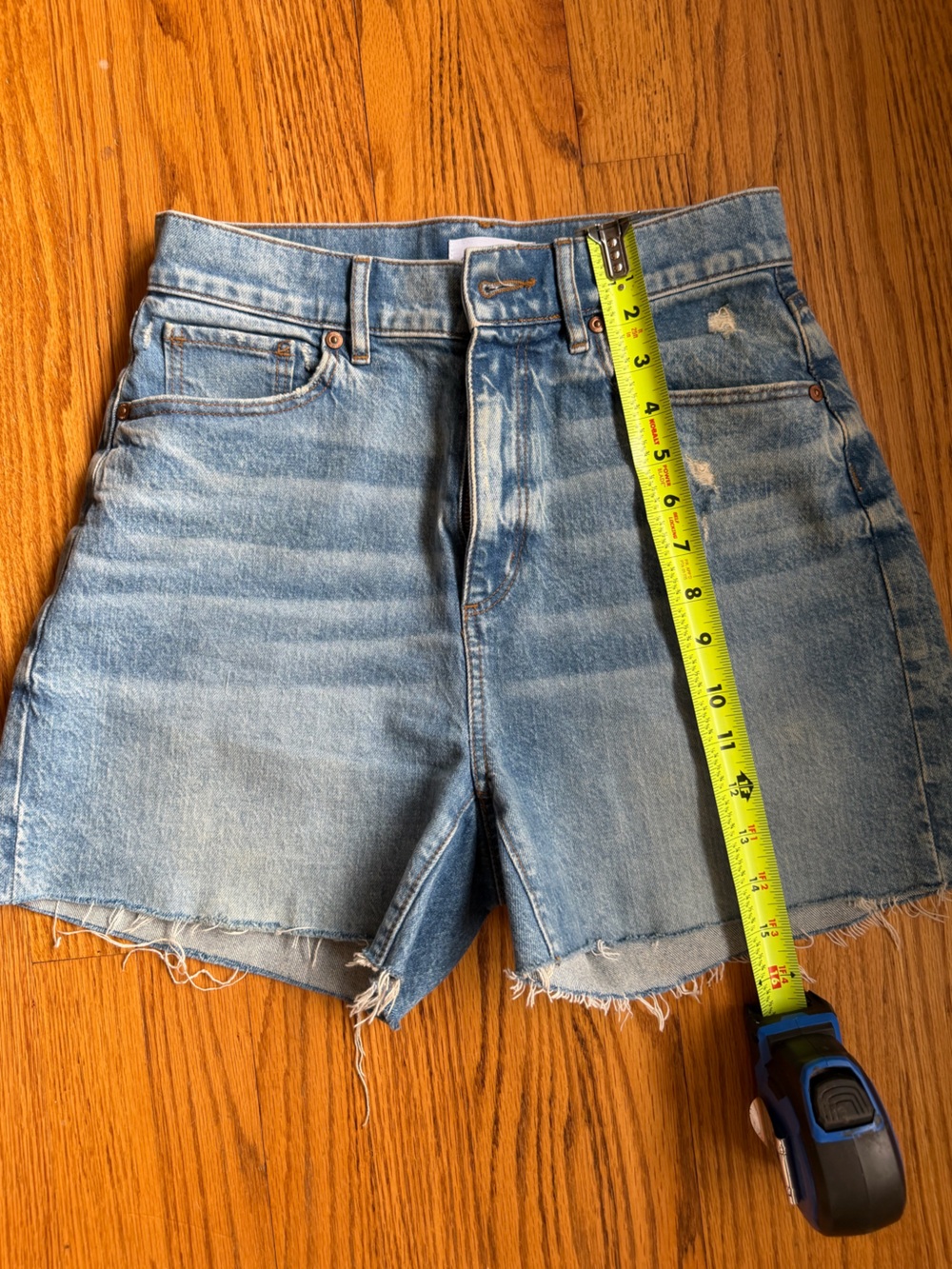 LOFT Women’s Relaxed Jean Shorts